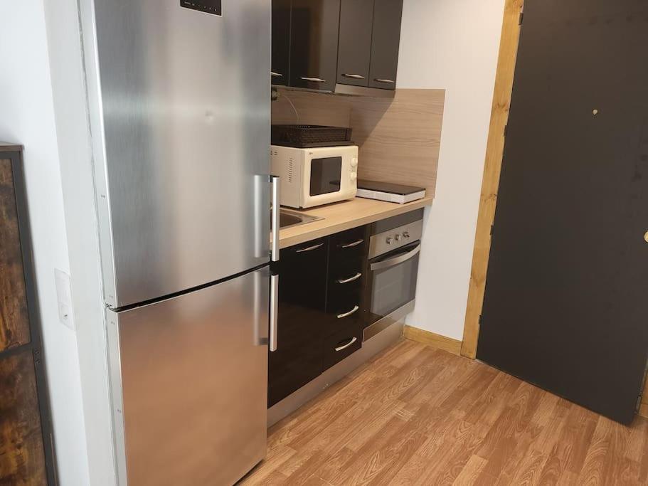 רוזס Superbe Apartement En Residence Avec Piscine מראה חיצוני תמונה