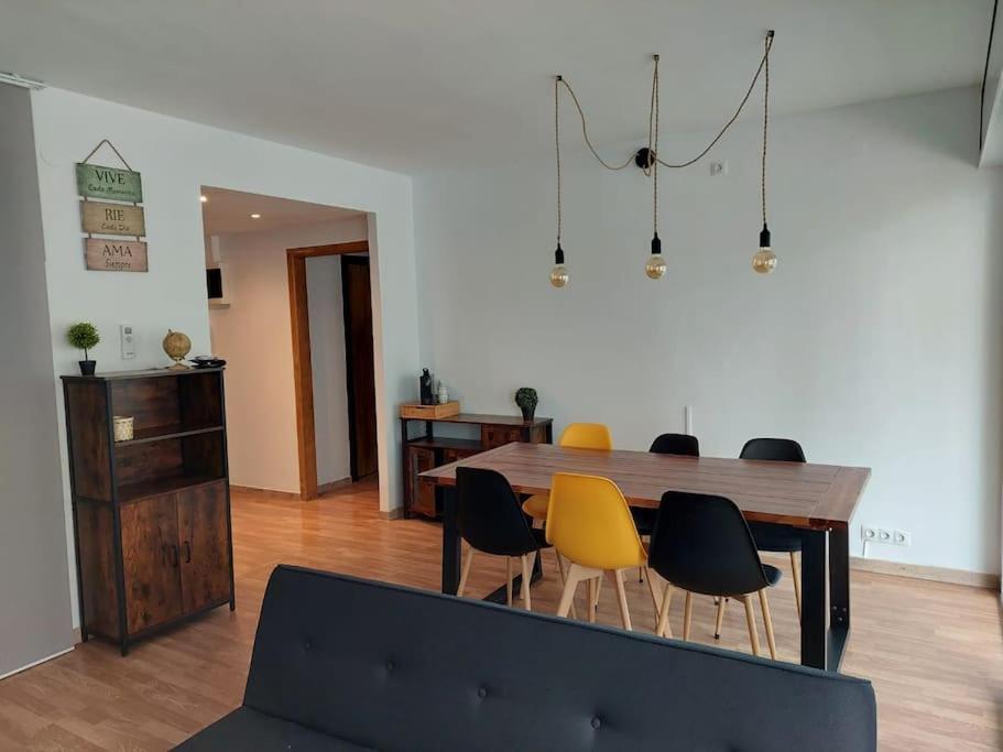 רוזס Superbe Apartement En Residence Avec Piscine מראה חיצוני תמונה